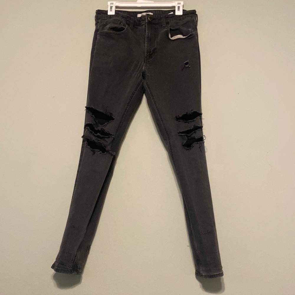 Black Ripped Jeans